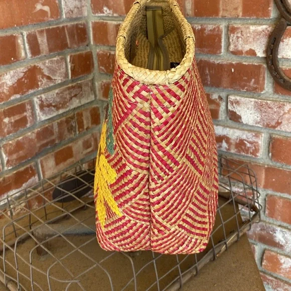 Olivia Sunflower Straw Circle Handle Large Tote, Green - Picture 5 of 5